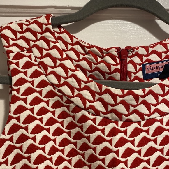 Vineyard Vines Dress - Picture 5 of 7